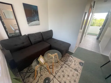 302 Lakeview Manor Grand Bahama Freeport BS