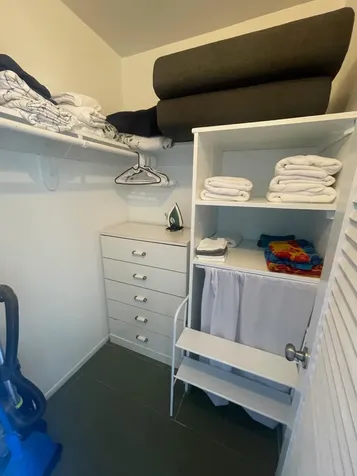 302 Lakeview Manor Grand Bahama Freeport BS