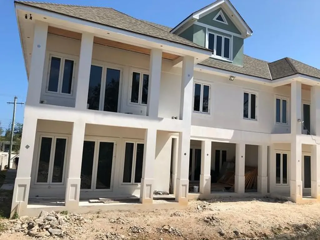 Twin Lakes New Providence Paradise Island BS