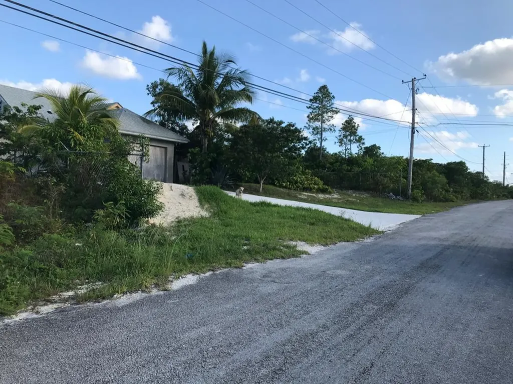 Holmes Rock Grand Bahama Freeport BS