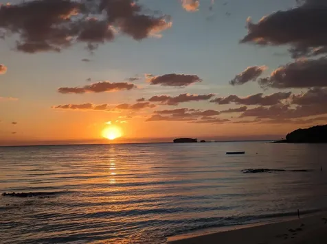 Sleek Beachfront Home Long Island BS