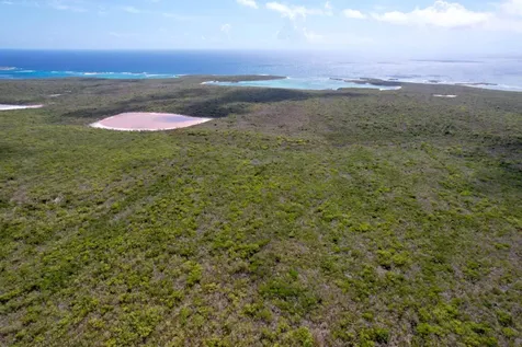 289 Acres Burrows Harbour Long Island BS