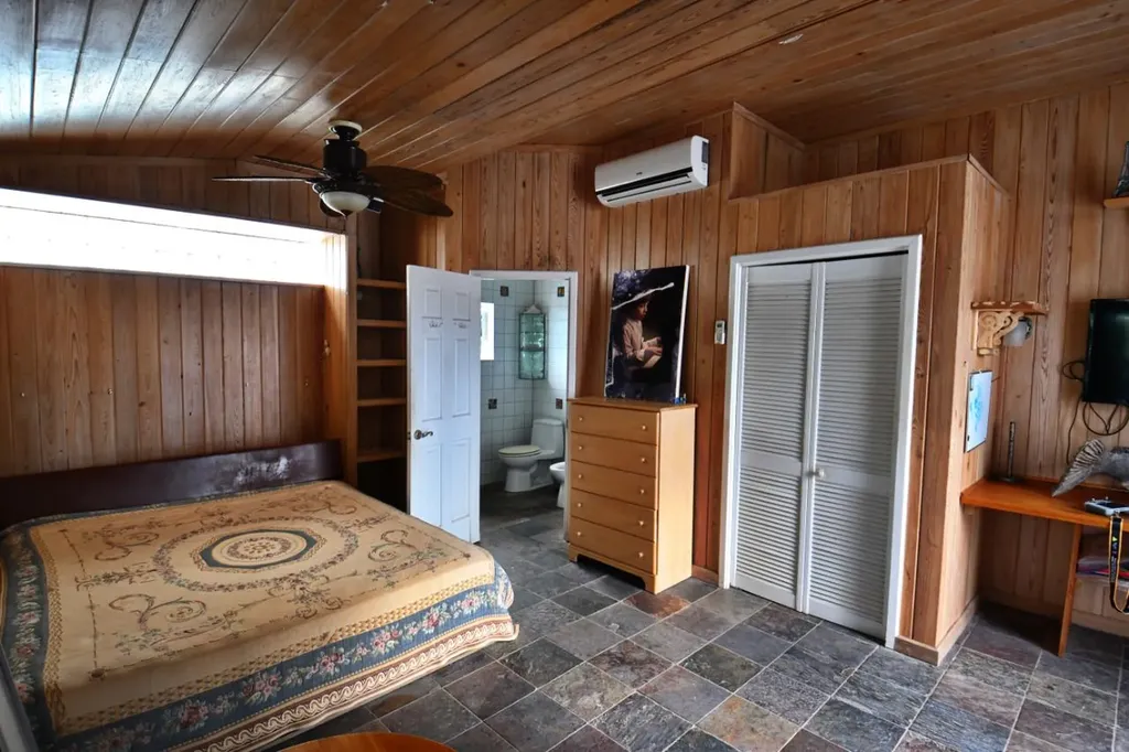 Hummingbird Hill Abaco BS