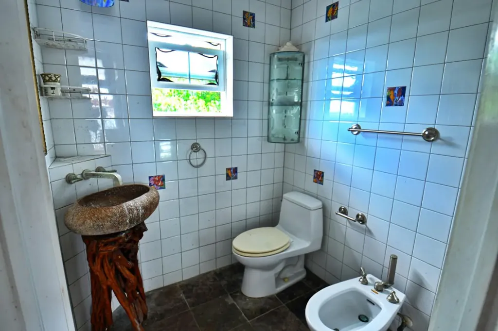 Hummingbird Hill Abaco BS