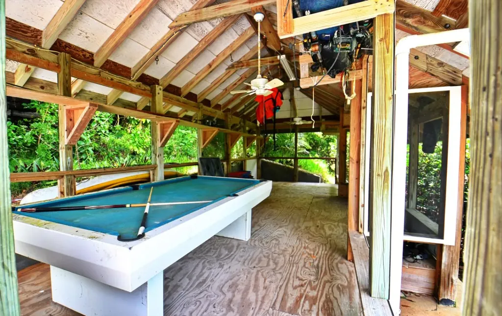 Hummingbird Hill Abaco BS