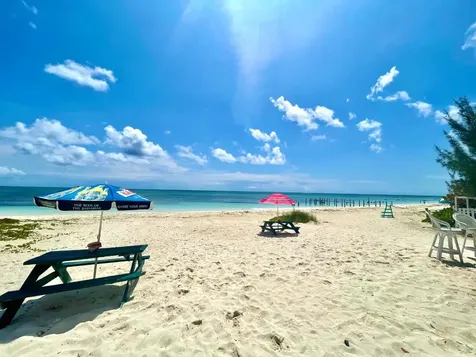 Jolly Roger Drive 2 Grand Bahama Freeport BS