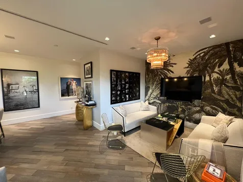 101 Thirty Six New Providence Paradise Island BS