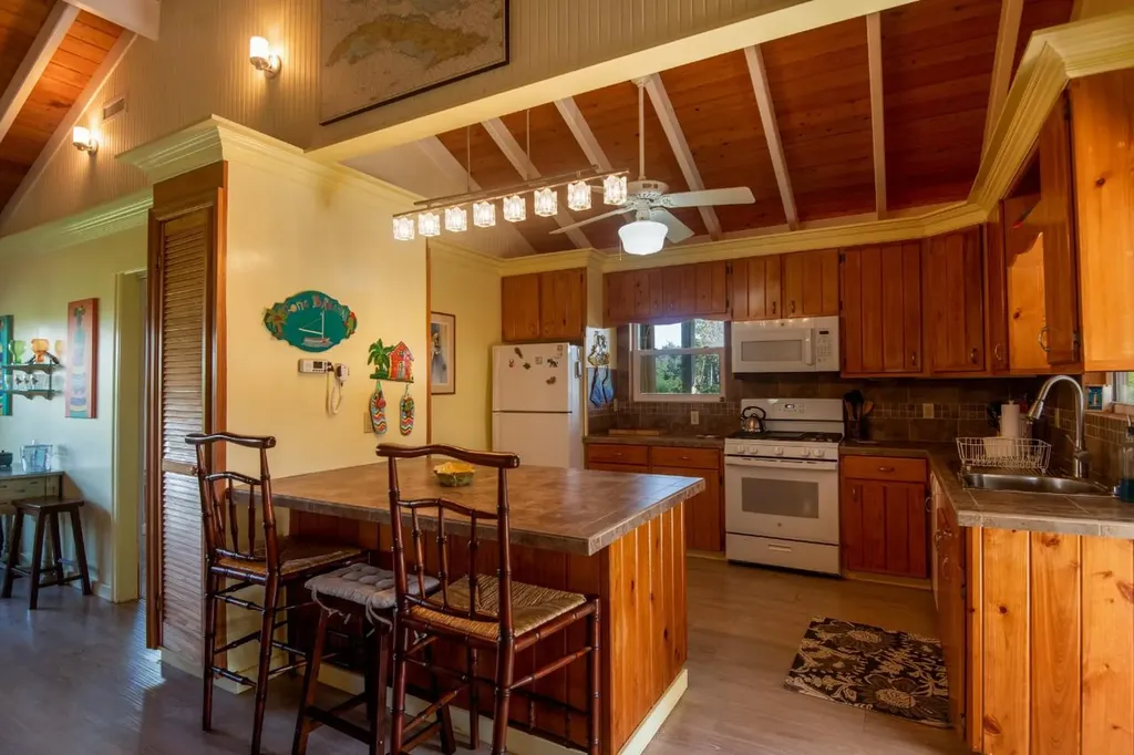 Gone Bananas Abaco BS