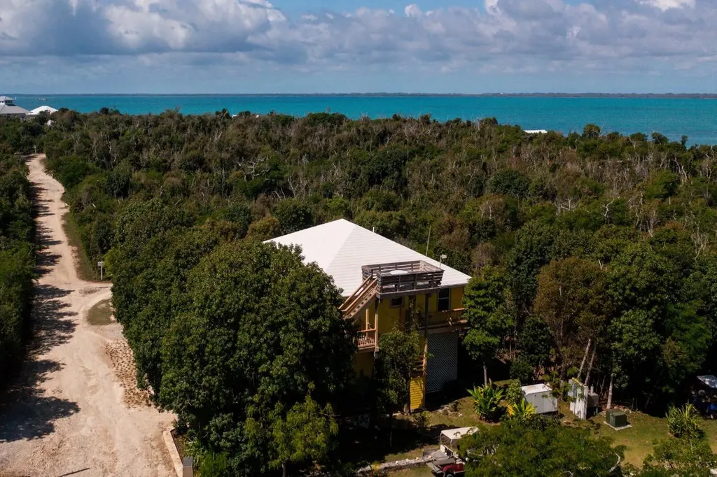 Gone Bananas Abaco BS