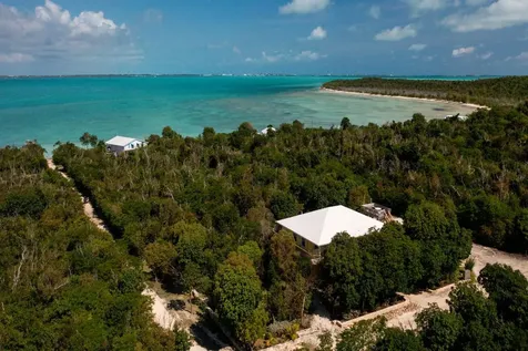 Gone Bananas Abaco BS