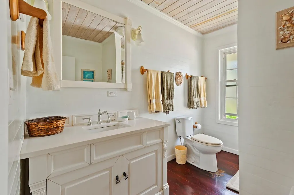 Gun Point & Ridley Head Eleuthera BS