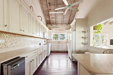 Gun Point & Ridley Head Eleuthera BS