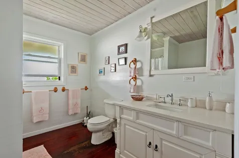 Gun Point & Ridley Head Eleuthera BS