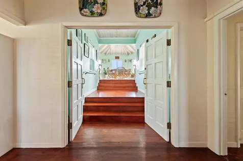 Gun Point & Ridley Head Eleuthera BS