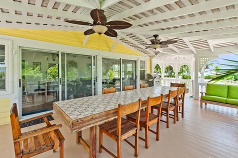 Gun Point & Ridley Head Eleuthera BS