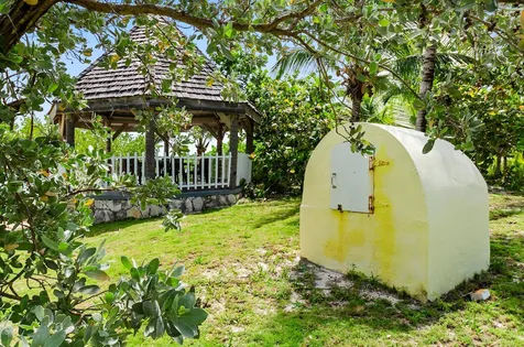 Gun Point & Ridley Head Eleuthera BS