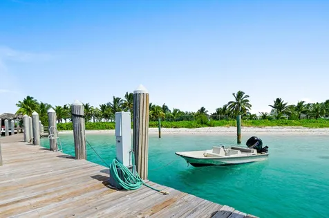 Gun Point & Ridley Head Eleuthera BS