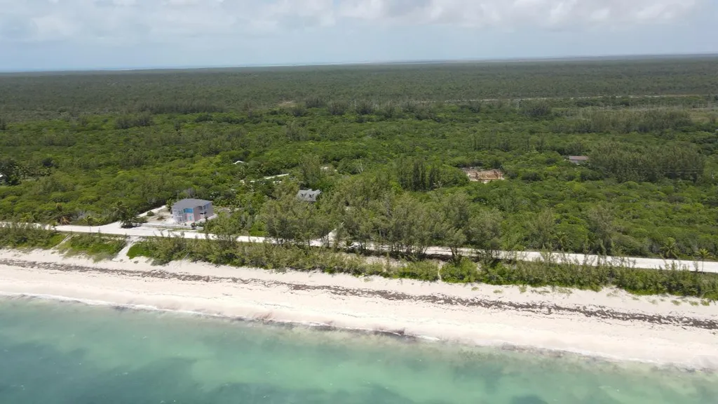 Lot 17 Block 7 Section 2 Abaco BS