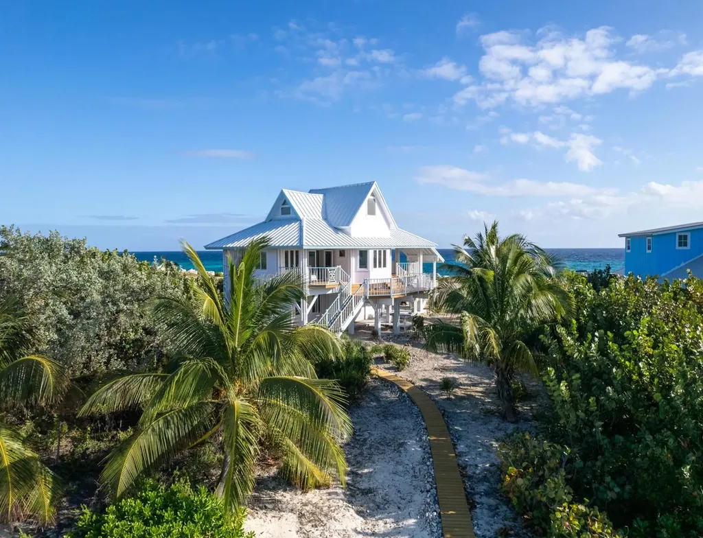 Chub Cay Berry Islands BS