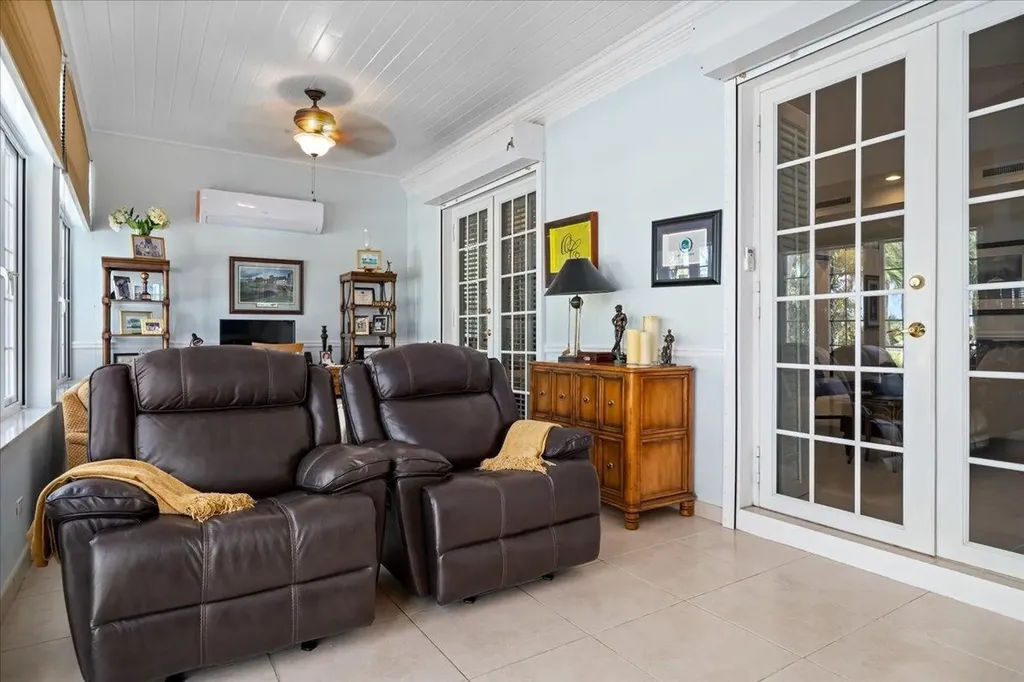 28 Ocean Club Estates New Providence Paradise Island BS