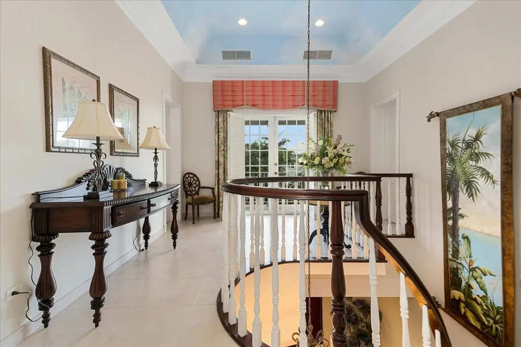 28 Ocean Club Estates New Providence Paradise Island BS