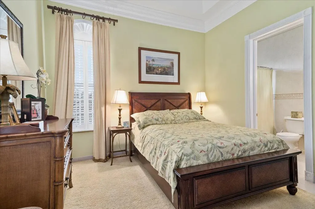 28 Ocean Club Estates New Providence Paradise Island BS