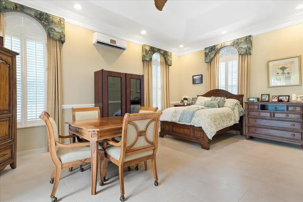 28 Ocean Club Estates New Providence Paradise Island BS