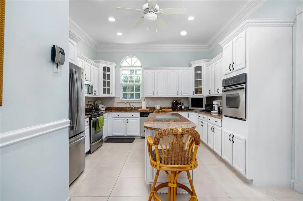 28 Ocean Club Estates New Providence Paradise Island BS