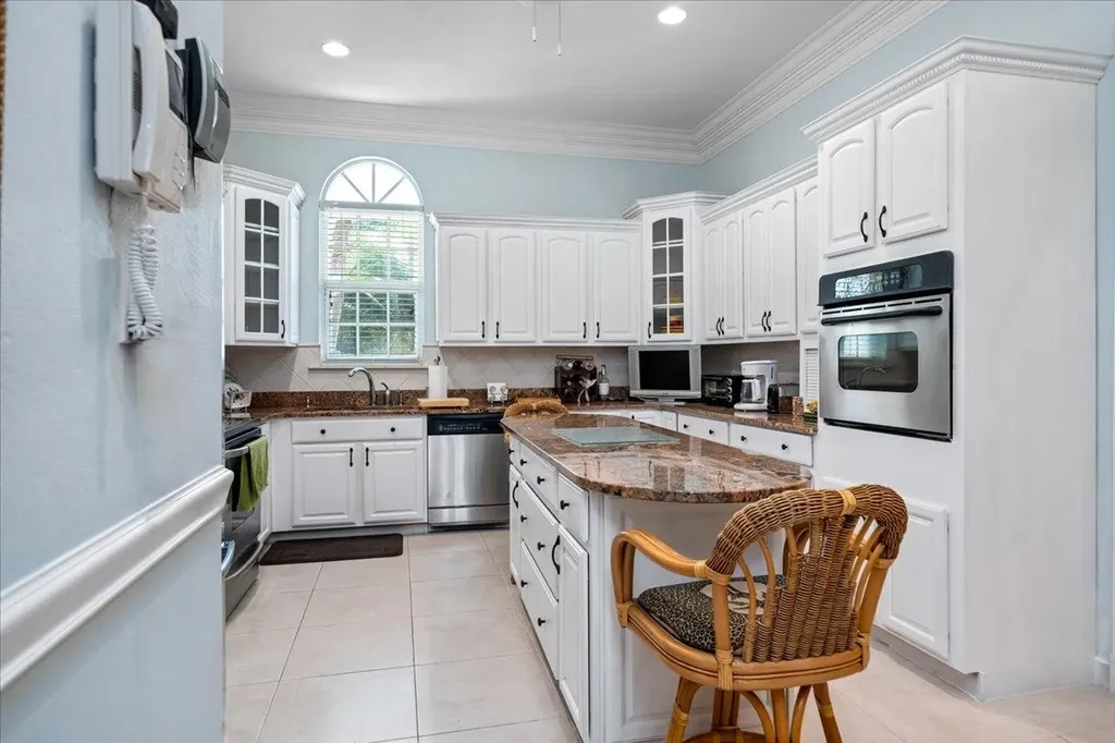 28 Ocean Club Estates New Providence Paradise Island BS