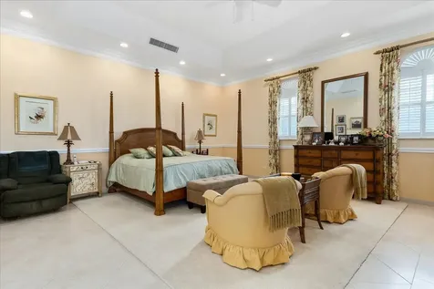 28 Ocean Club Estates New Providence Paradise Island BS