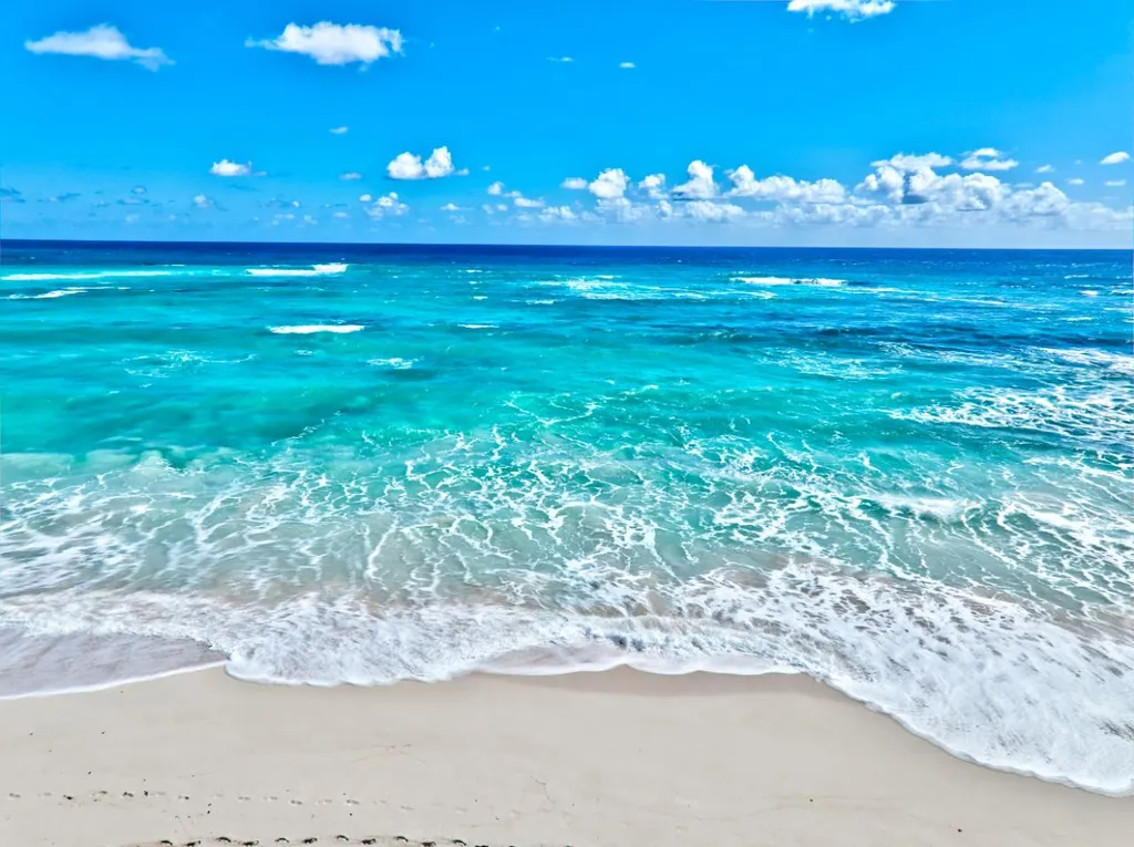 Turtle Beach Abaco BS