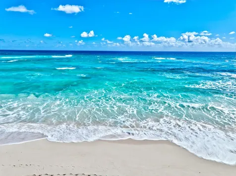 Turtle Beach Abaco BS