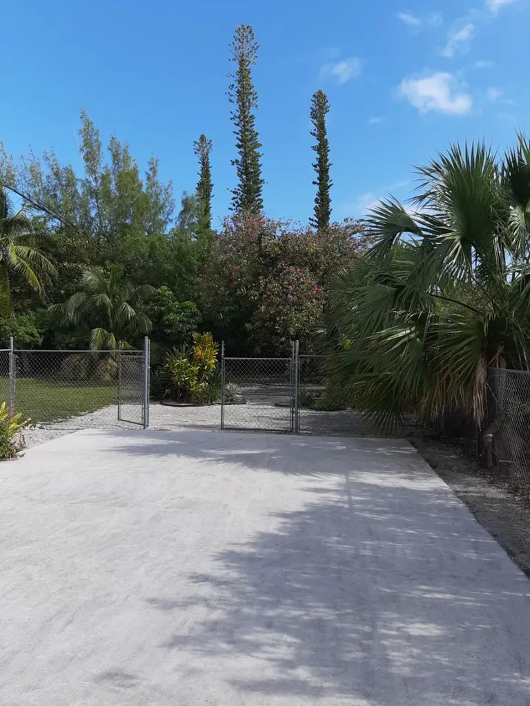 Sea Scape Lane 85 Grand Bahama Freeport BS