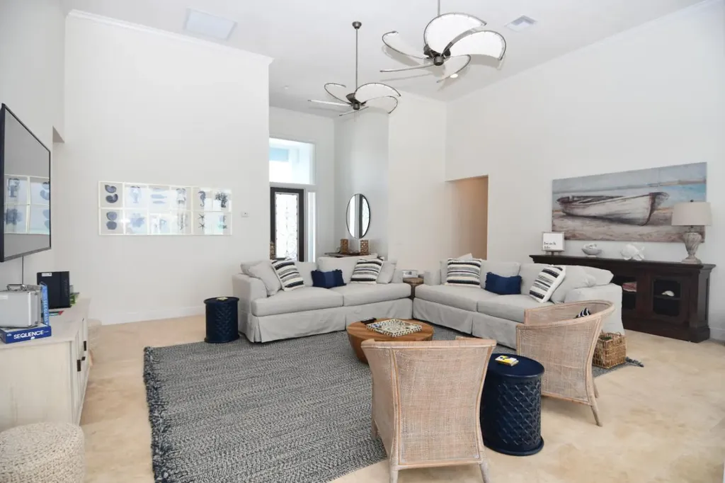 Sandy Butts & Coconuts Abaco BS