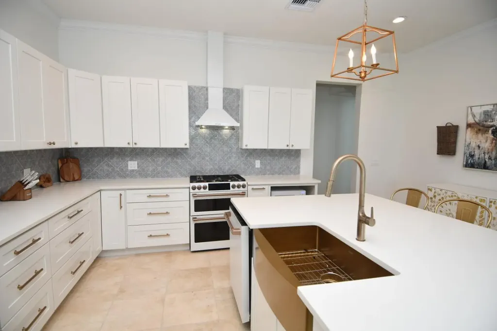 Sandy Butts & Coconuts Abaco BS