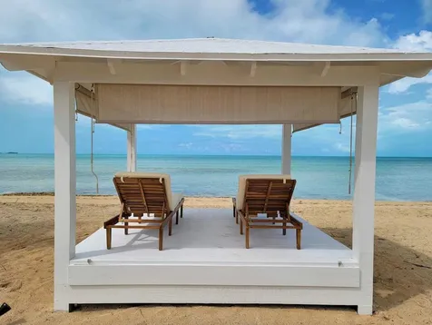 Beachfront Home With Pool Long Island BS