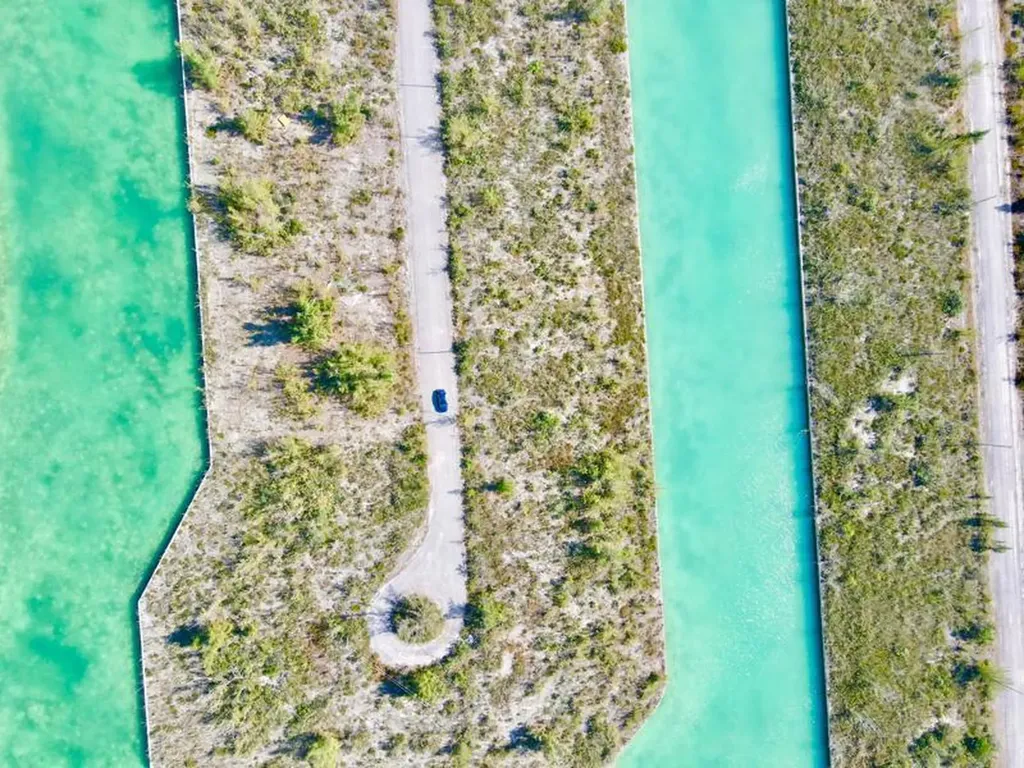 Dover Sound Grand Bahama Freeport BS