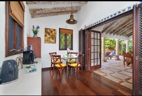 Old Fort Bay, West Bay Street 972 New Providence Paradise Island BS