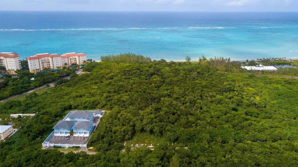 West Bay Street New Providence Paradise Island BS