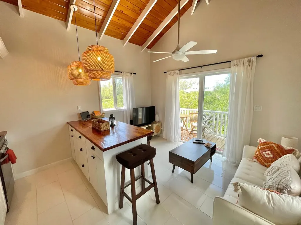 Beach Cottage Long Island BS