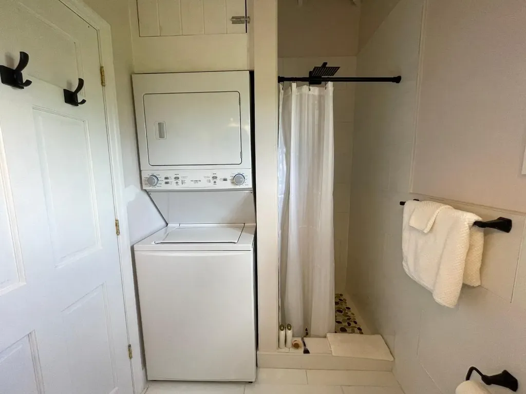 Beach Cottage Long Island BS