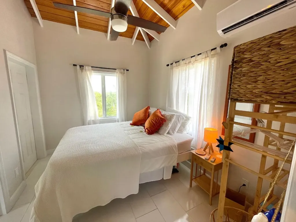 Beach Cottage Long Island BS