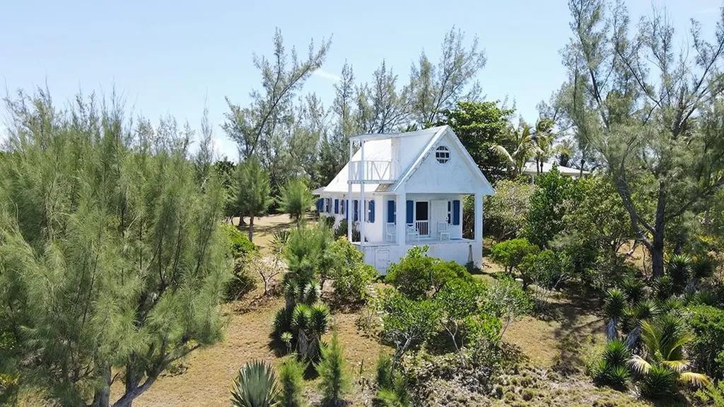 Whale Point Boat House Eleuthera BS