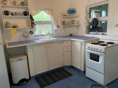 Whale Point Boat House Eleuthera BS