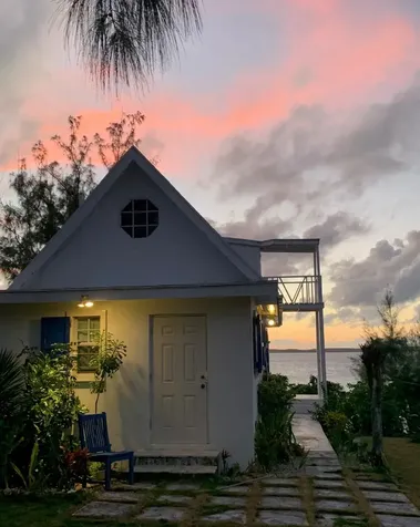 Whale Point Boat House Eleuthera BS