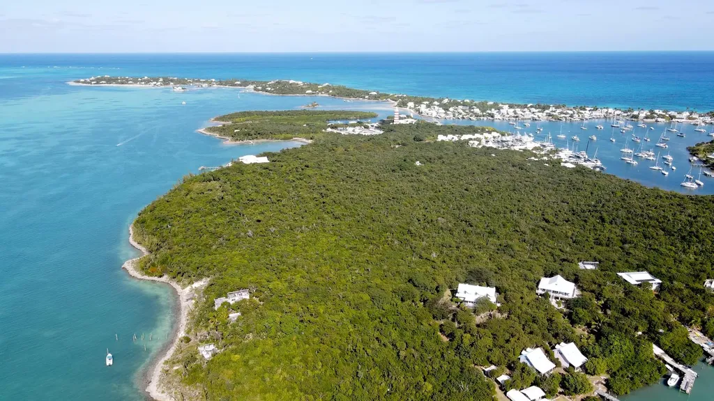 Old Quarry Estate Elbow C Abaco BS