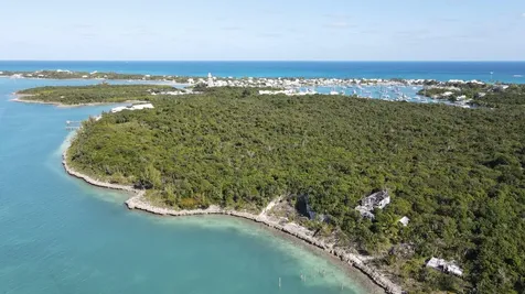 Old Quarry Estate Elbow C Abaco BS