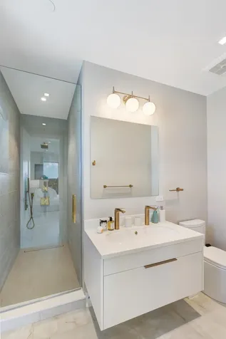 Aqualina 602 For Rent New Providence Paradise Island BS