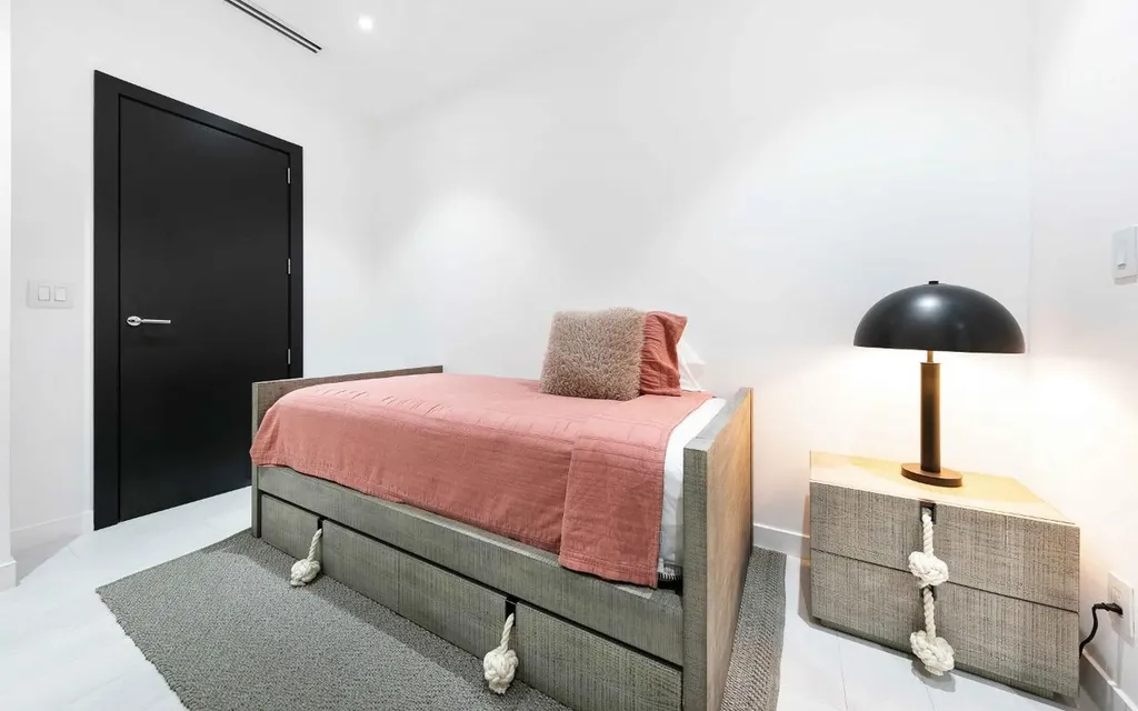 One Marina, Palm Cay New Providence Paradise Island BS