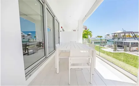 One Marina, Palm Cay New Providence Paradise Island BS